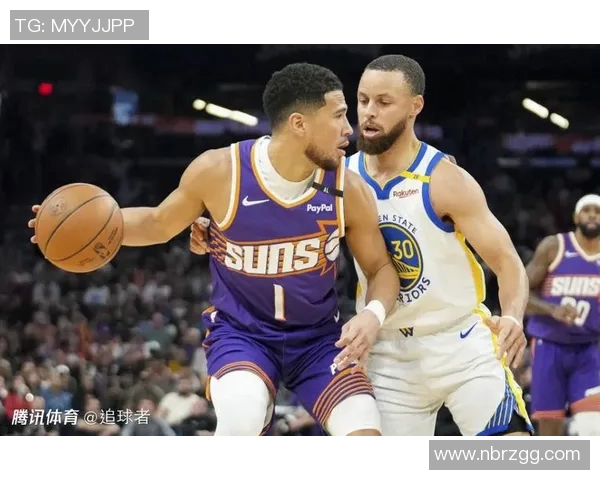 篮网与勇士激战正酣球星对决引发球迷热议与期待